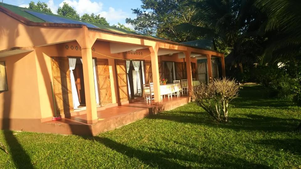 Maison Du Bonheur Ile Sainte-Marie Екстер'єр фото